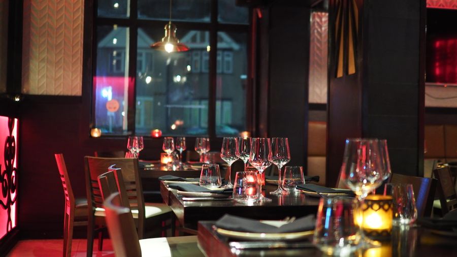Al-Noor Restaurant dining area in Lahore